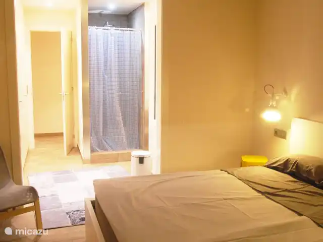 Location de Vacances Espagne, Costa Brava, Palamos, villa - Manuki Mas Costa Brava Villa Chambre du milieu